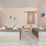 Margarita Gasthof Karterados (Santorini)