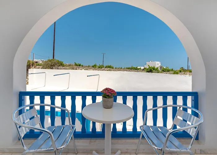 Margarita Karterados (Santorini)