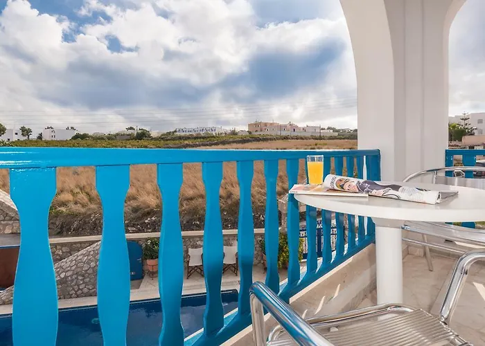 Margarita 3* Karterados (Santorini)